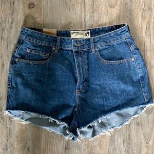 Garage Festival Short NWT